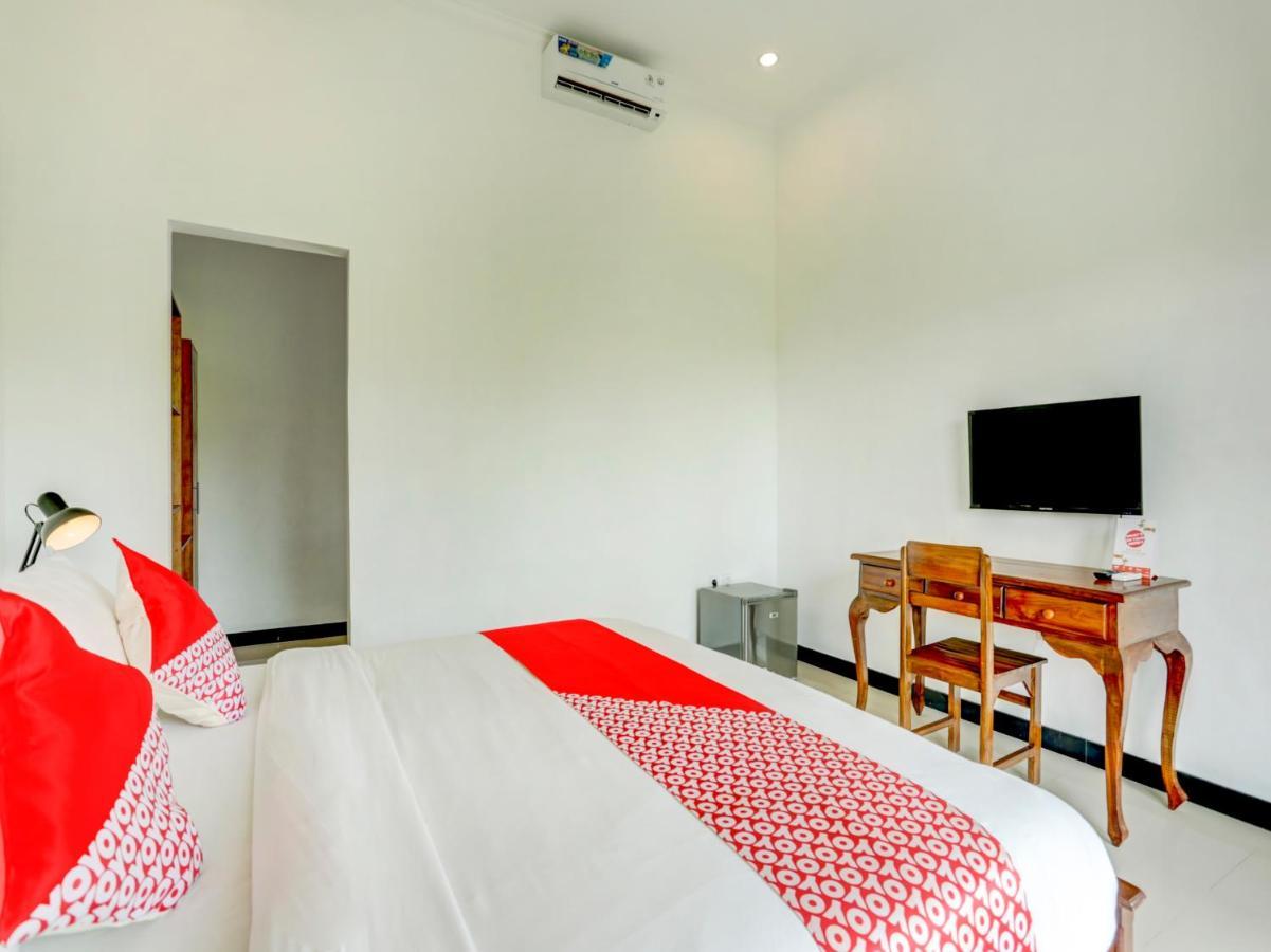 Oyo 90116 Carik Bali Guest House Canggu Екстериор снимка
