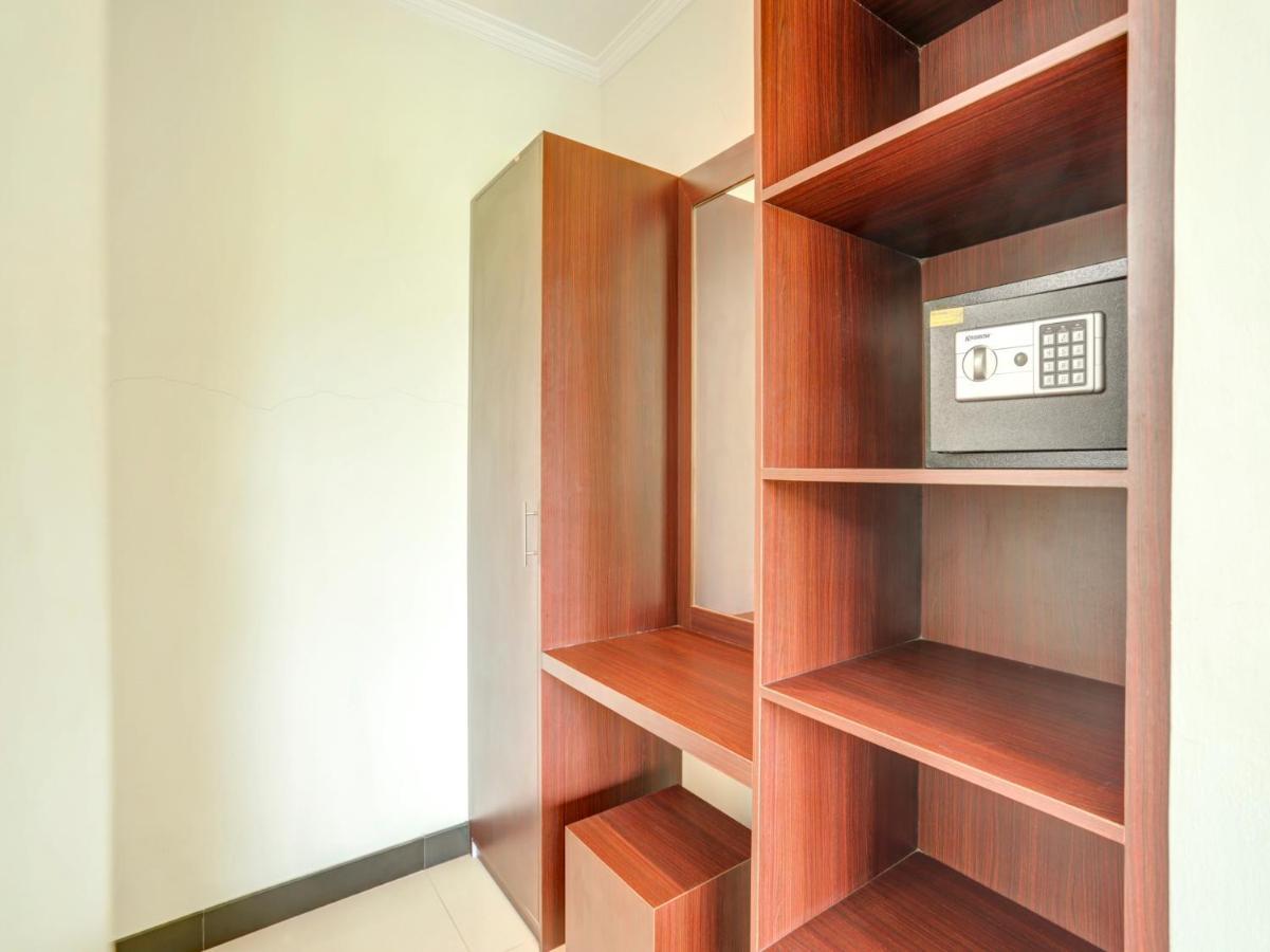Oyo 90116 Carik Bali Guest House Canggu Екстериор снимка
